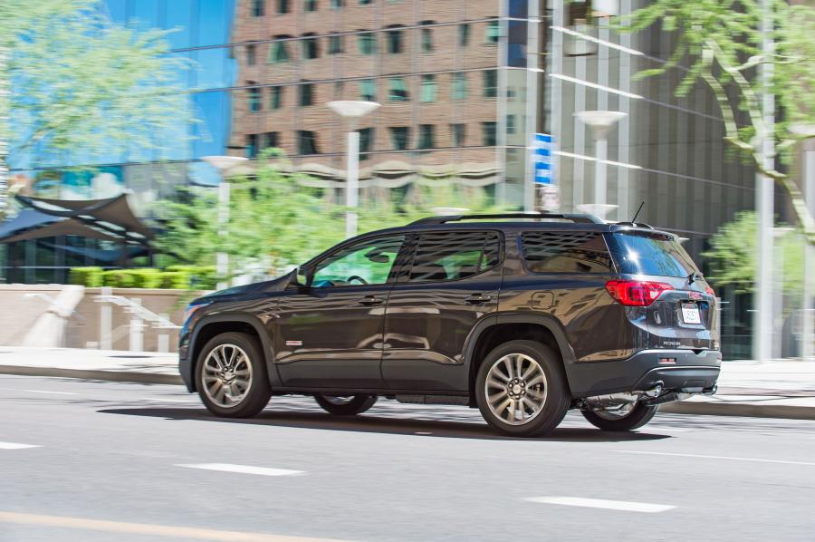  GMC Acadia All Terrain 2016 года  (фото 11 из 29)